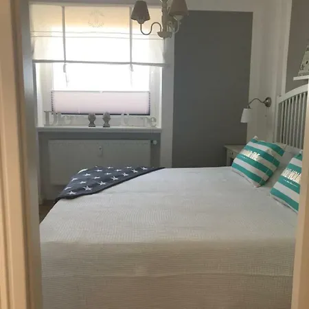 Ferienwohnung Seeblick * Фемарн